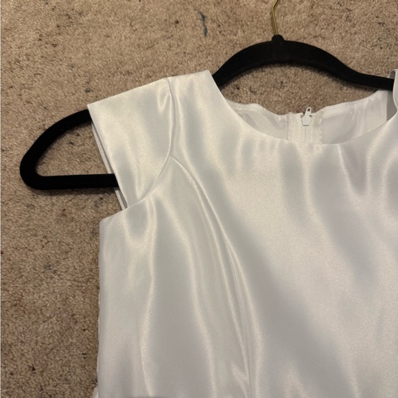 Elegant White Kids Dress - Picture 3 of 14